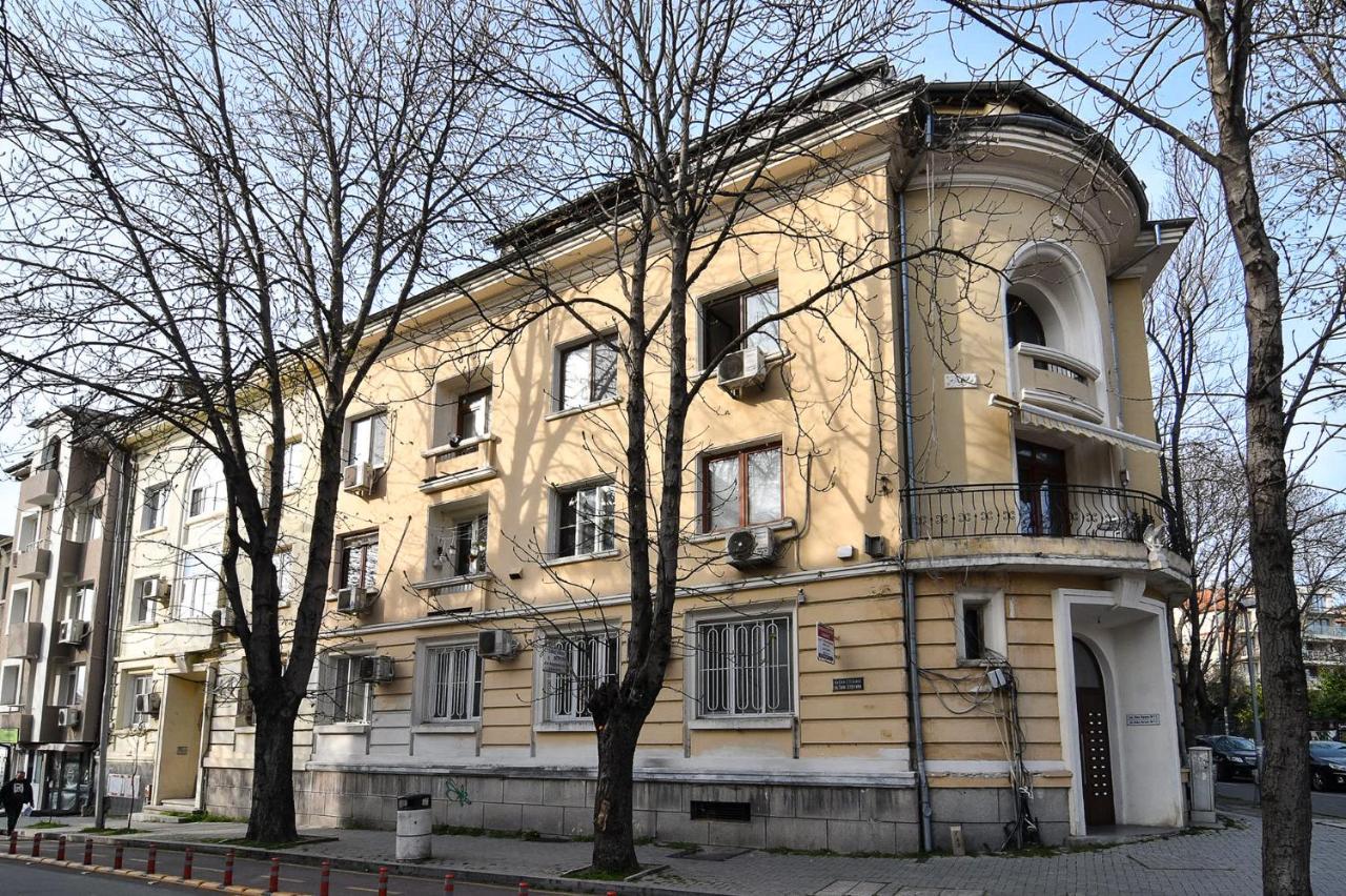 Small Studio On Budget In The Heart Of City Varna Eksteriør bilde